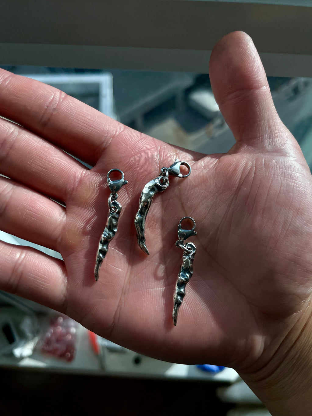 3 piece zipper charm set